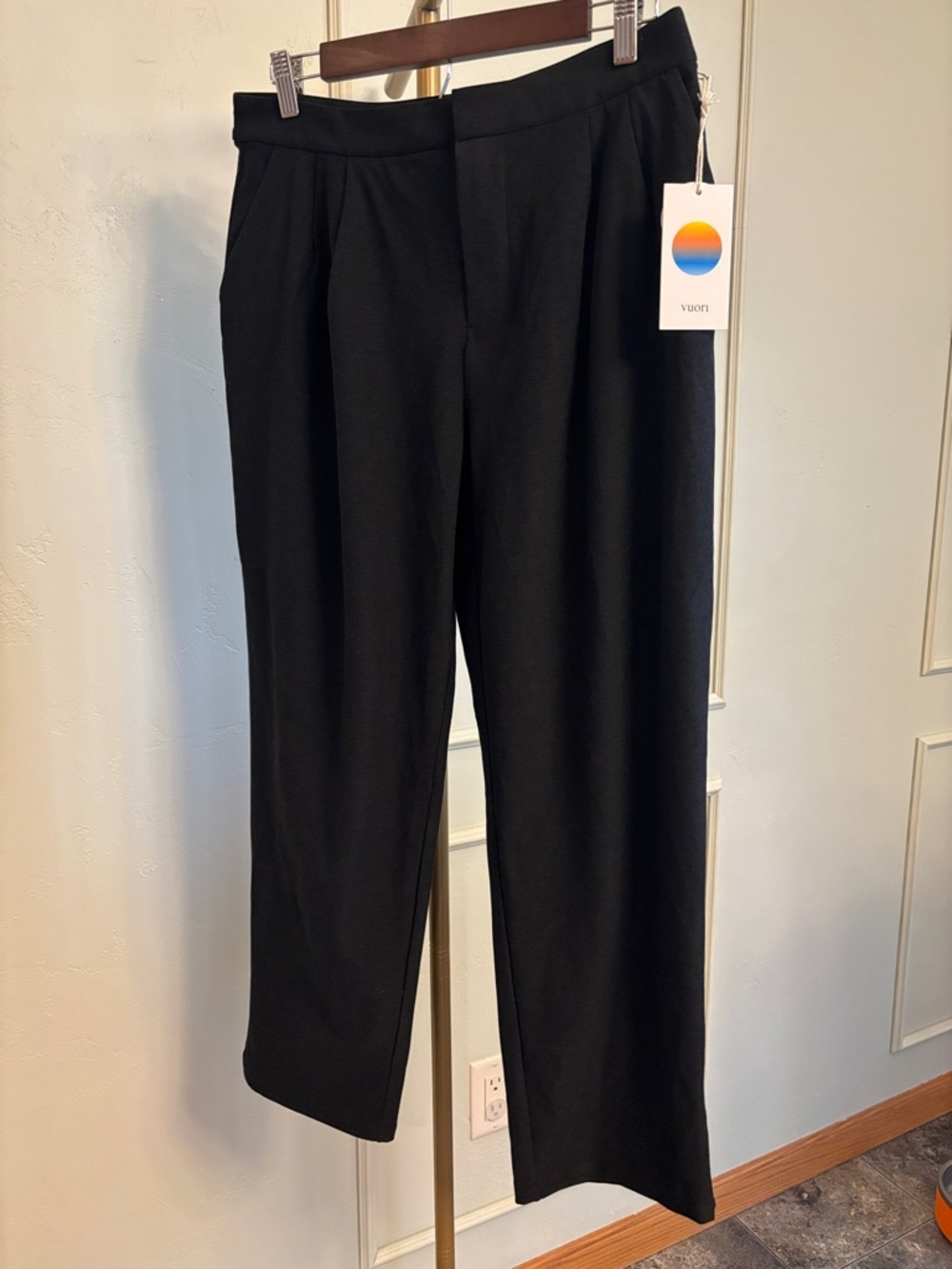Vuori Womens Dress Pants Elevation Ankle Black Trouser MSRP $128